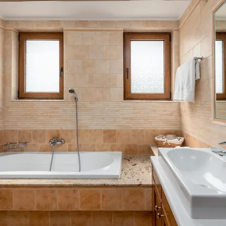 Villa Anthea