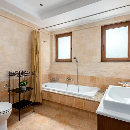 Villa Anthea